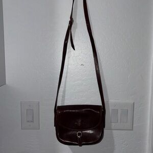 Elegant Dark Brown Leather Messenger Bag